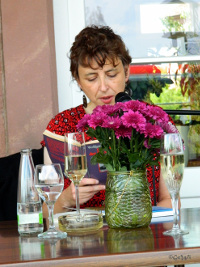 Anne liest am Bahnhof Walldürn