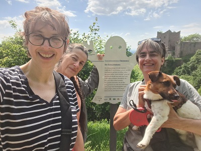 Anne, Gina, Barbara und Giacomo in Schauenburg